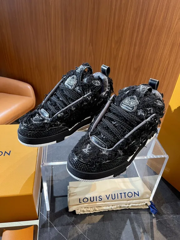 Louis Vuitton Shoe 